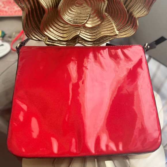 Kate Spade pardon my French crossbody - Picture 2 of 7